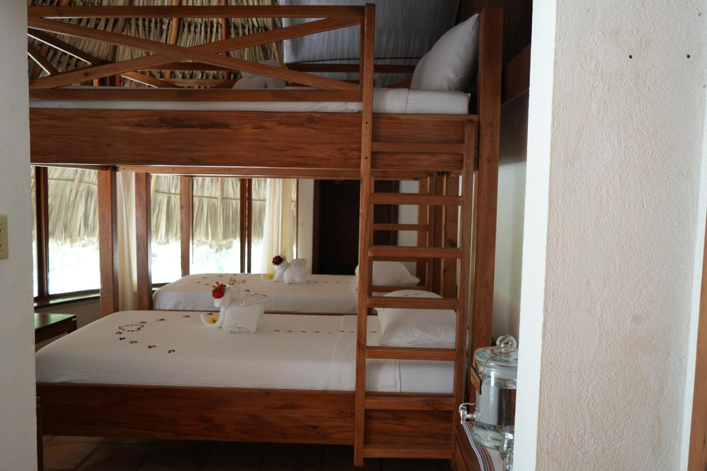 Jade Jungle Resort