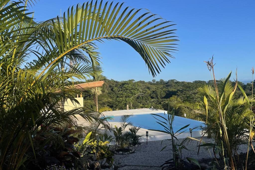 Villa Paraiso de Mariposa con Vista al Mar