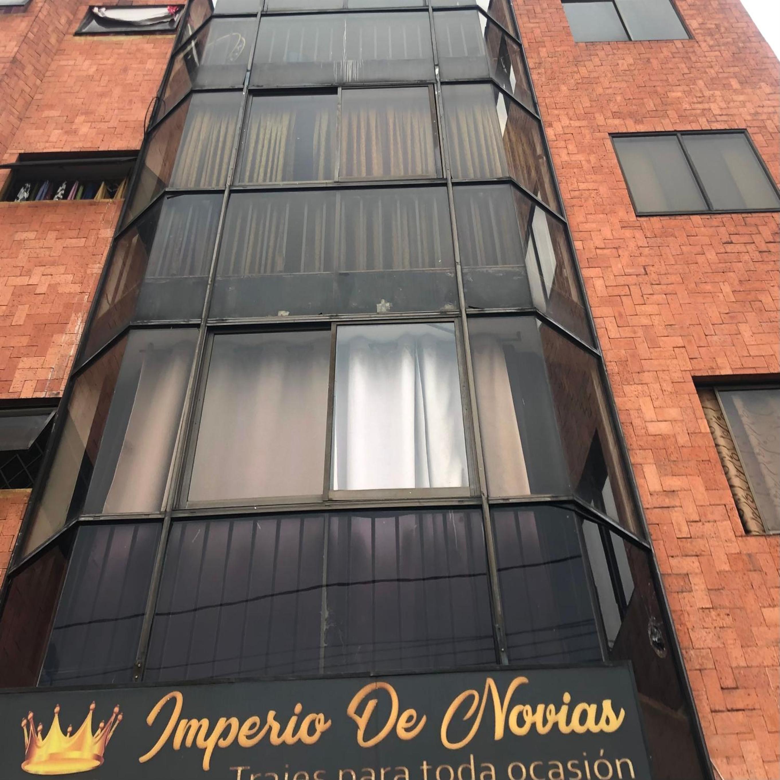 Apartamento cómodo en laureles, grande , céntrico , bien ubicado Apto303