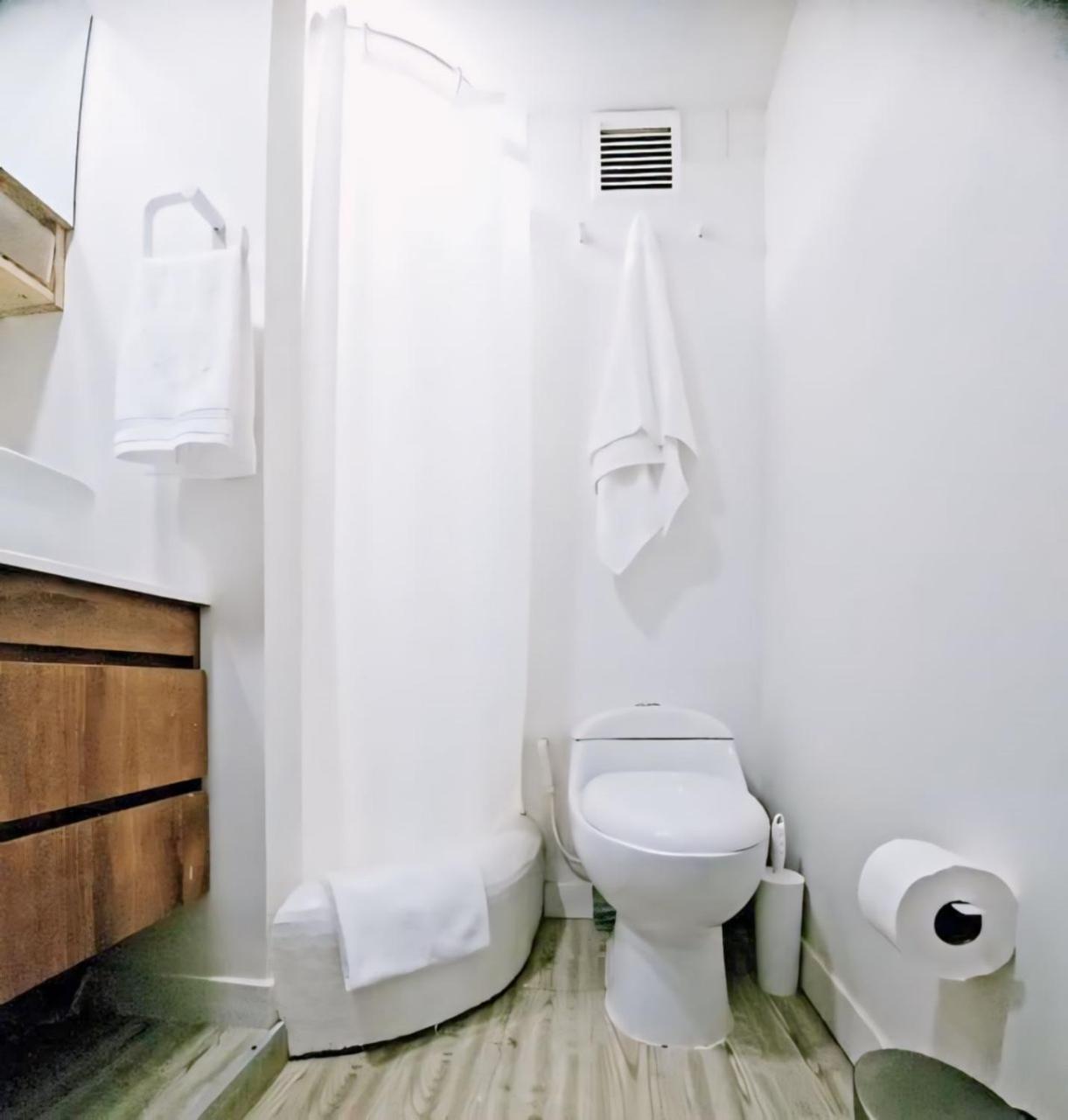 Executive Suite - Top Rated Stay - Comfort & Location