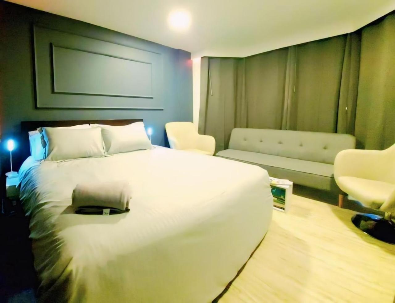 Executive Suite - Top Rated Stay - Comfort & Location