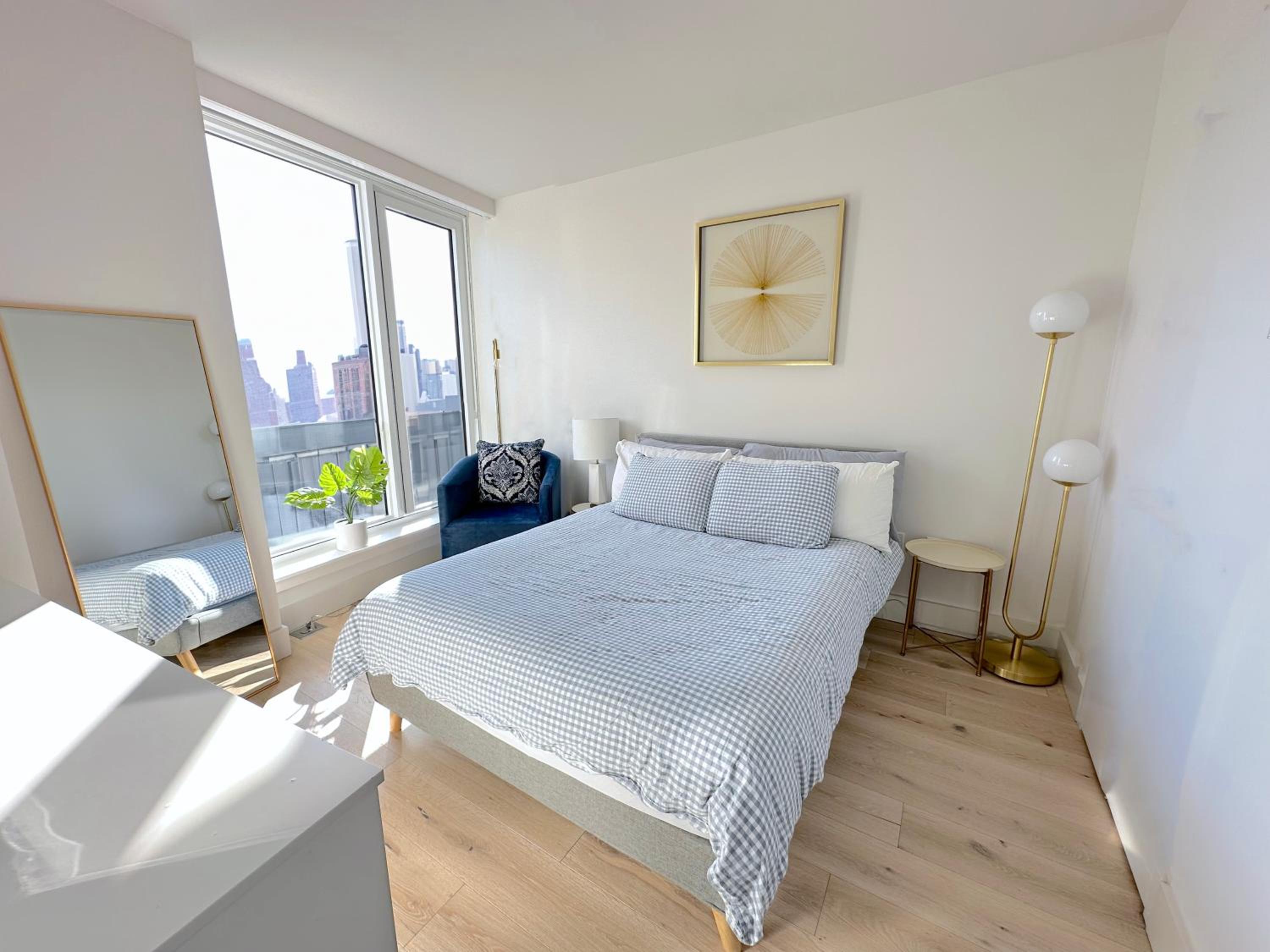 Large 1 Bedroom - Private Balcony - Luxury Building - Manhattan