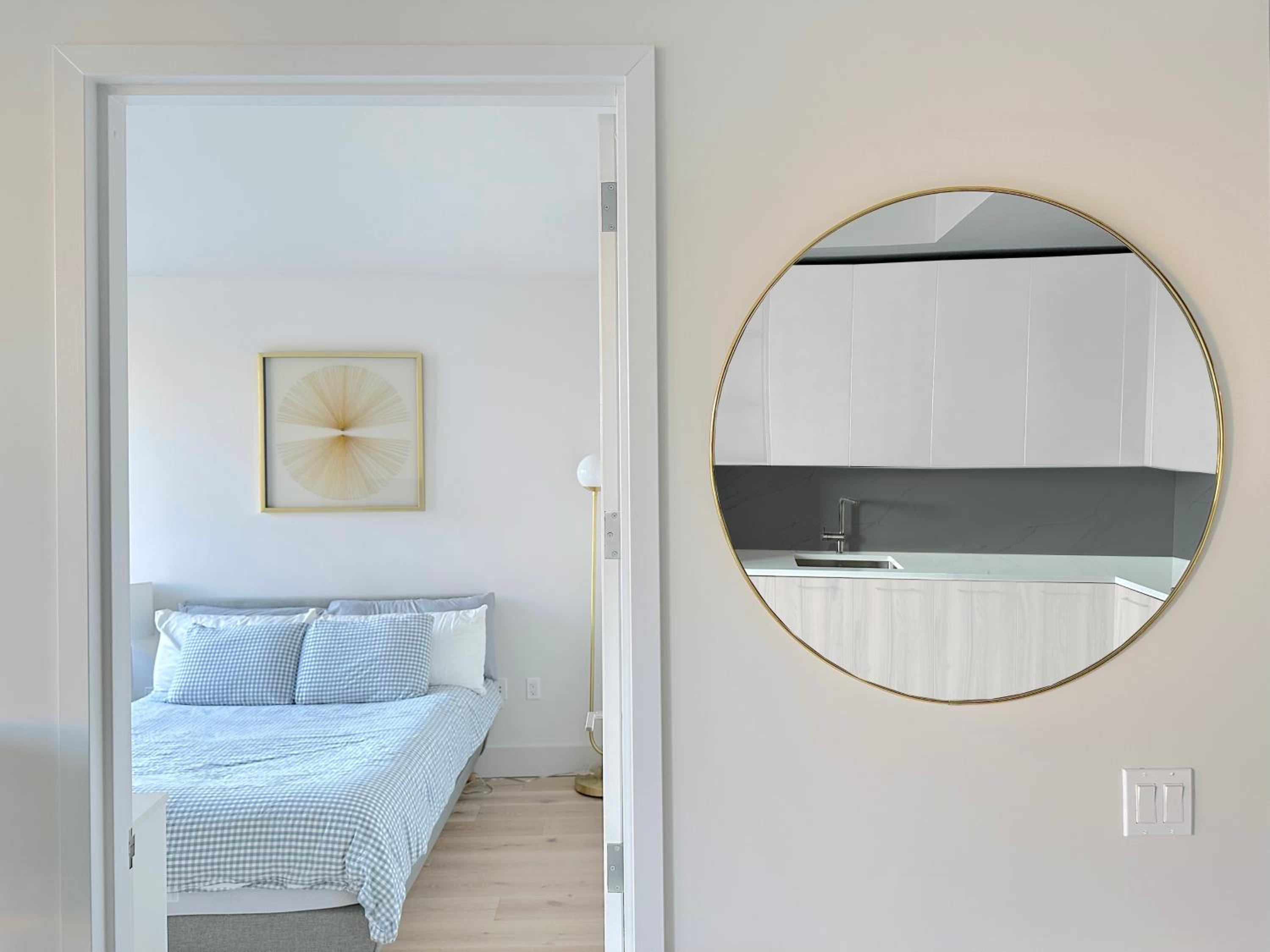 Large 1 Bedroom - Private Balcony - Luxury Building - Manhattan