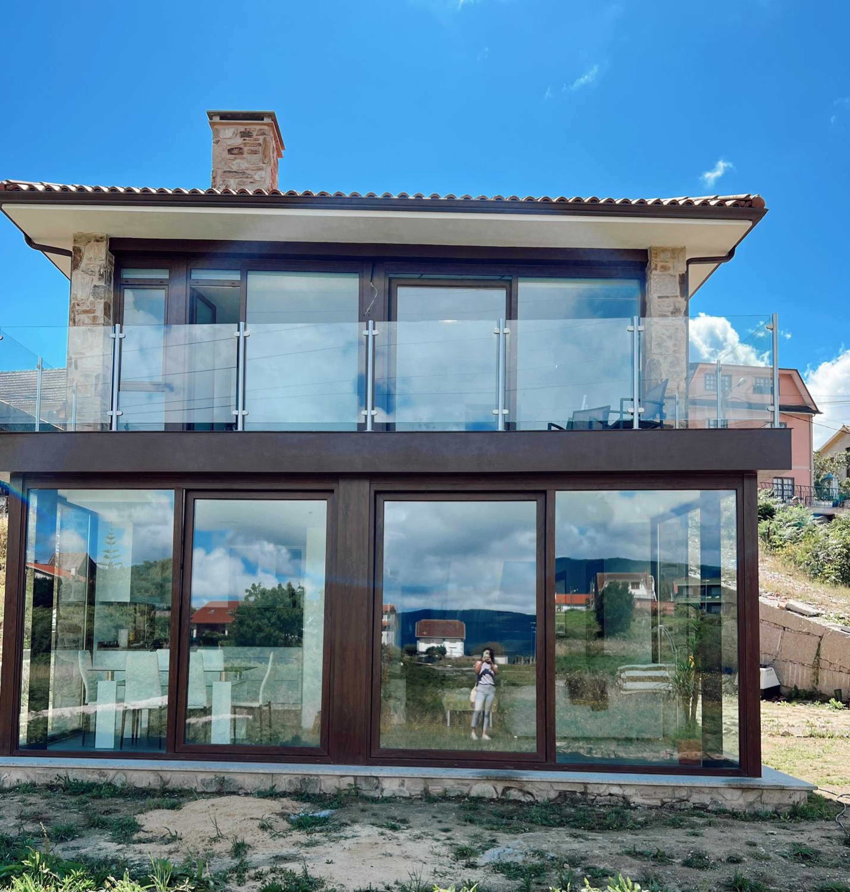 CESANTES VILLAGE e