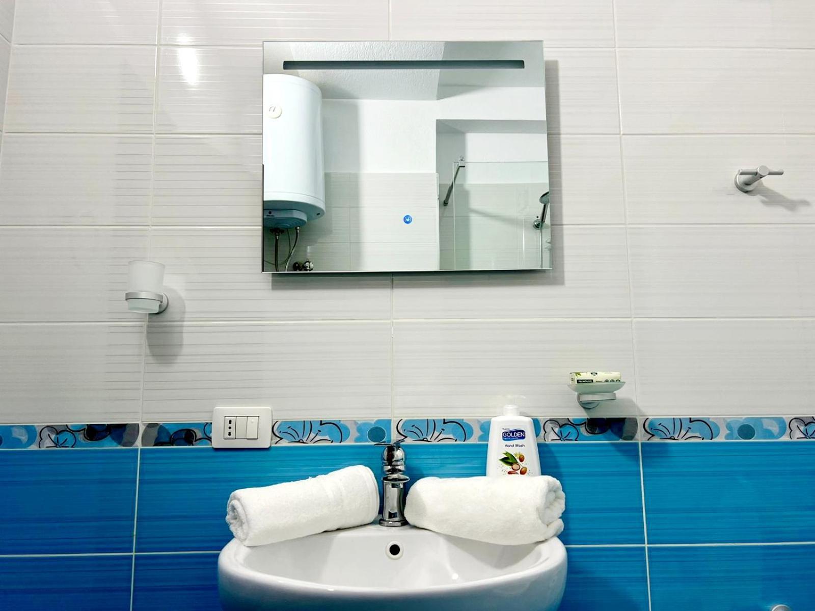Contemporary & Cozy Apartment Berat