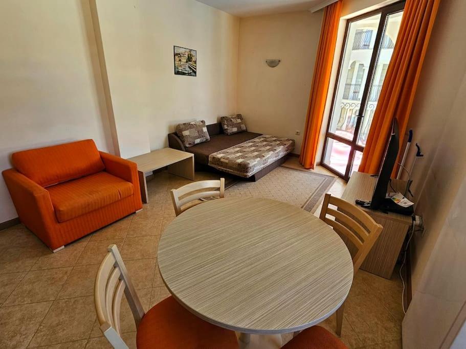 Apartment Lilou - 3 pools, SPA, gym, playgrounds