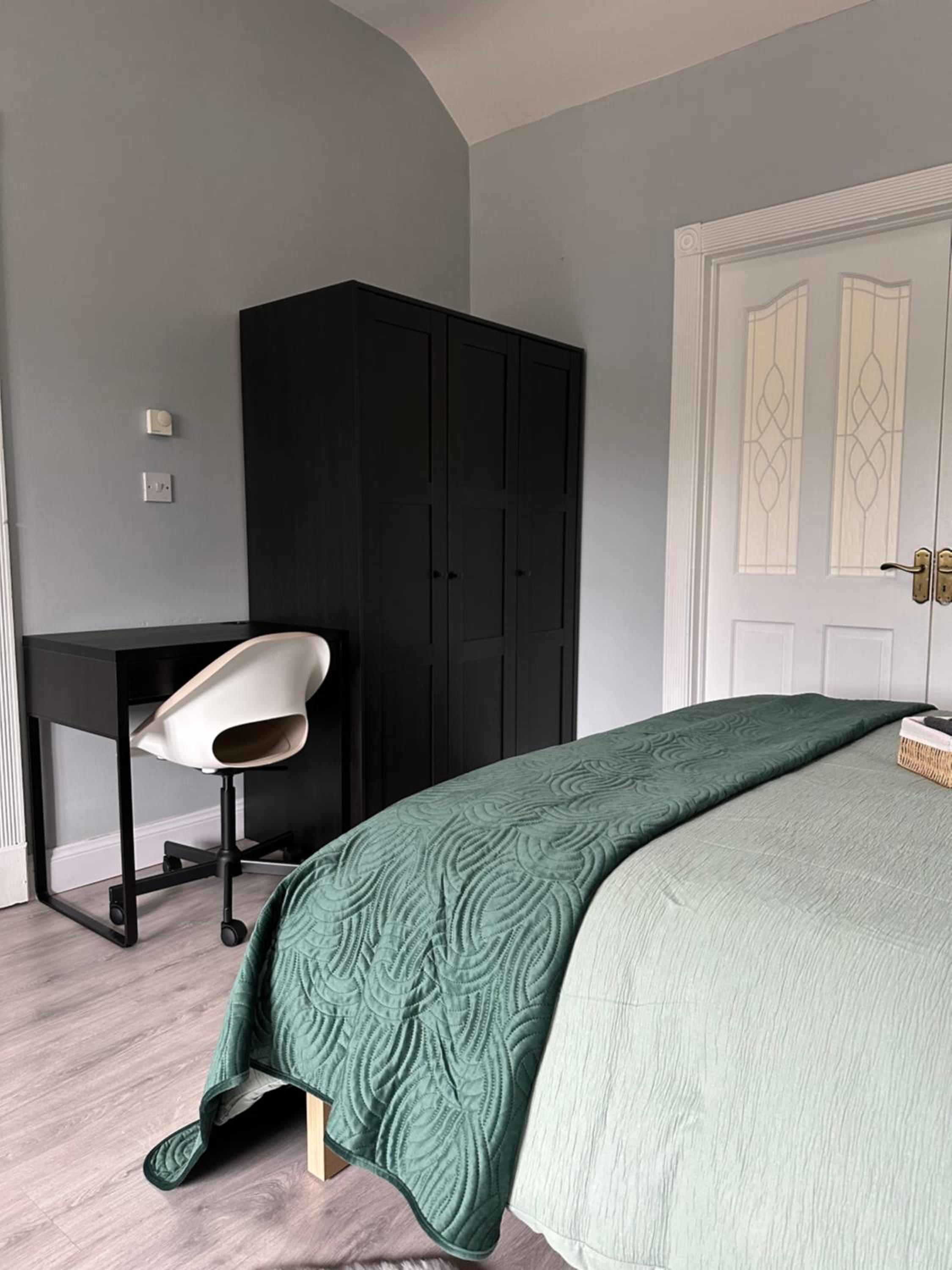 Dublin Airport Homestay