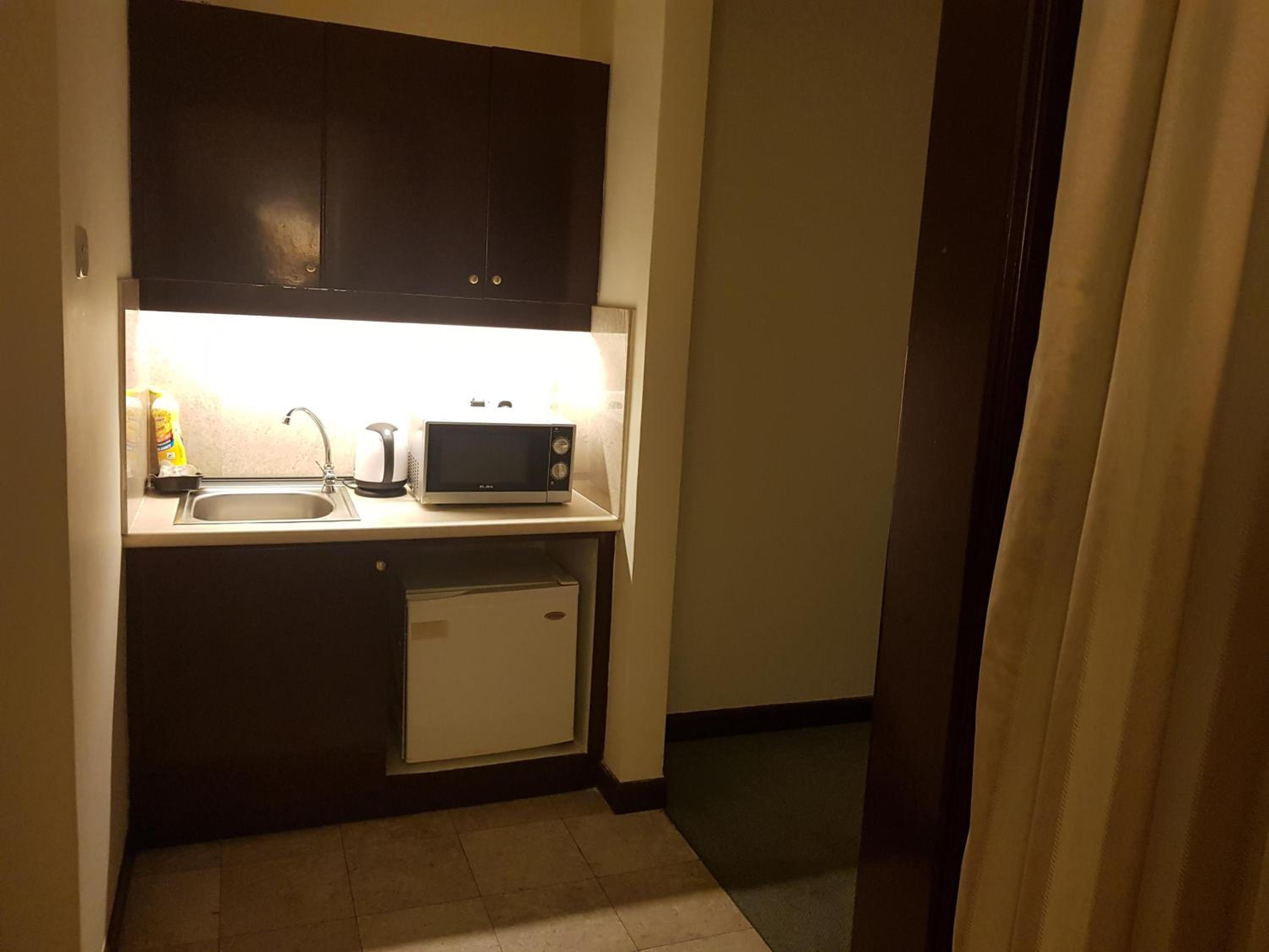 NS Golden Suites at Times Square