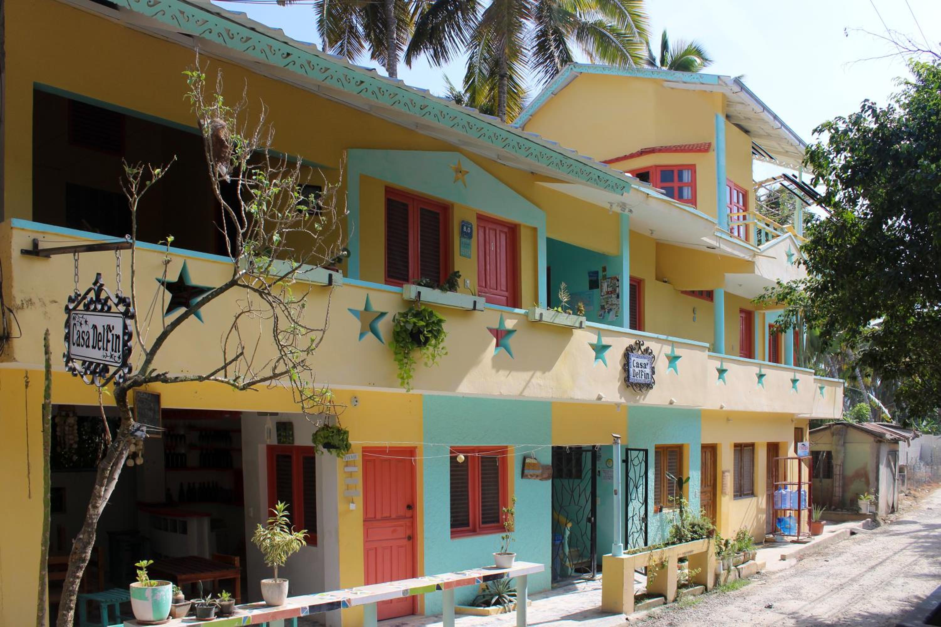Casa Delfin Guest House