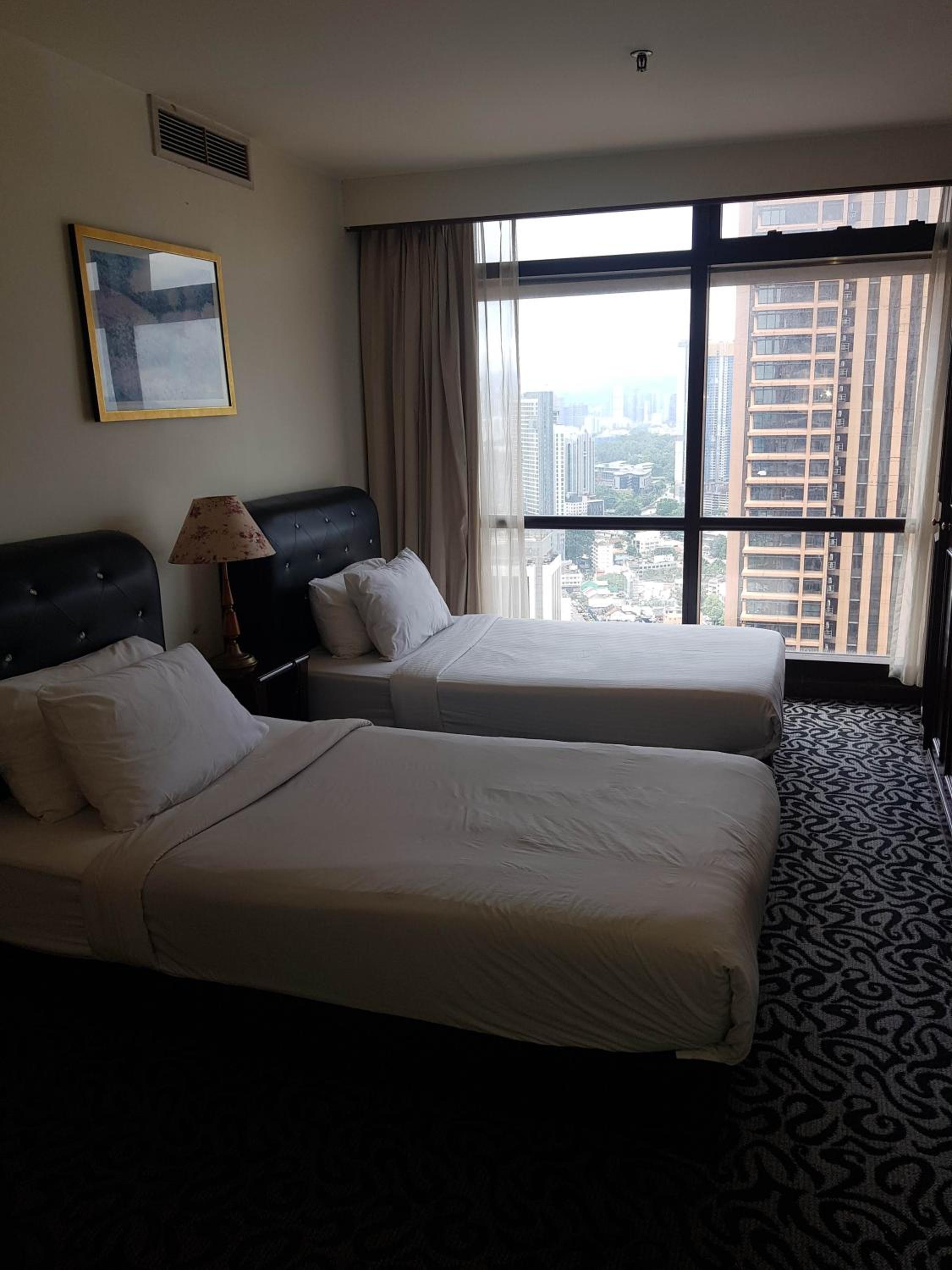 NS Golden Suites at Times Square