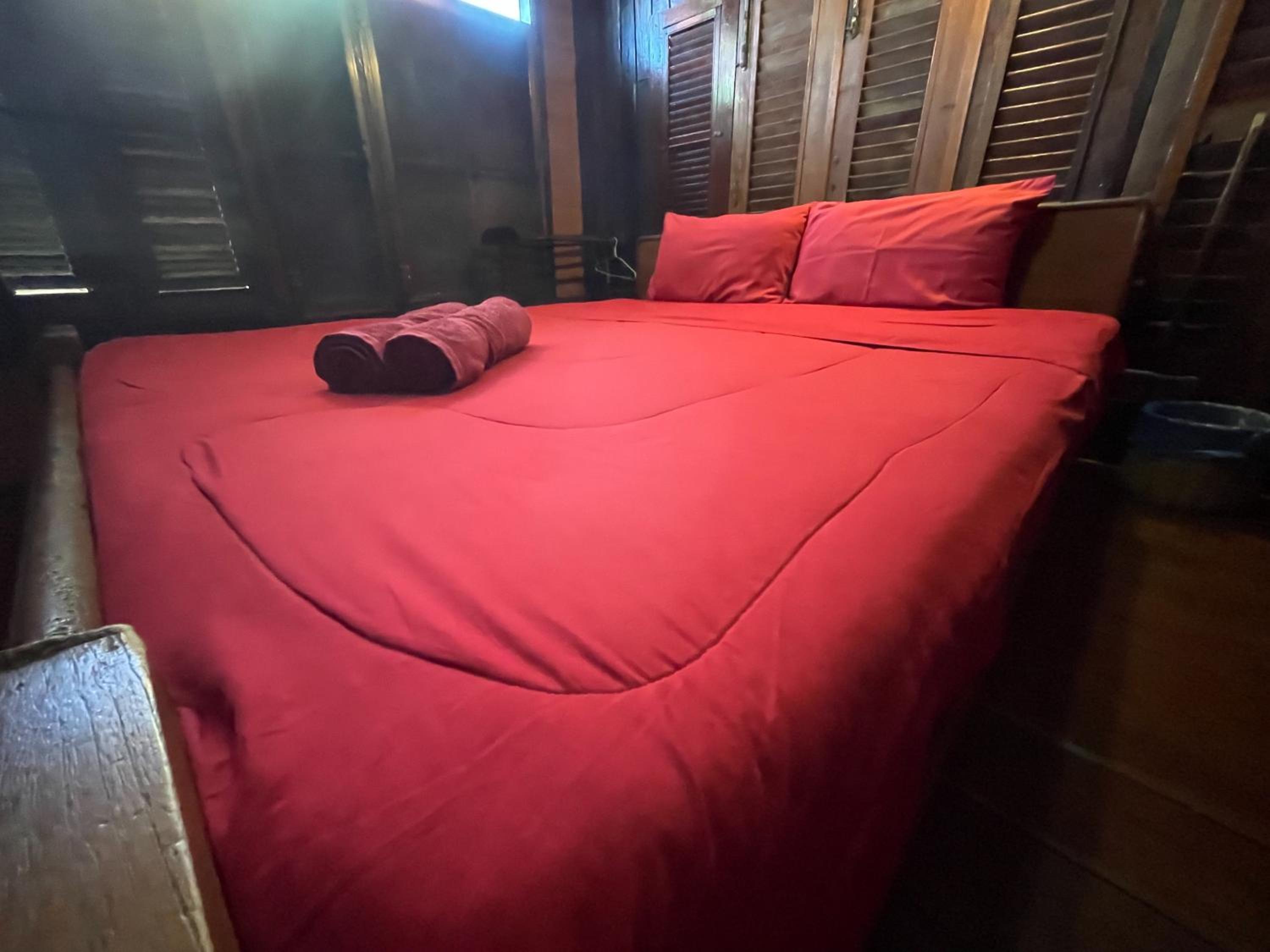 Baan Are Gong Riverside Homestay