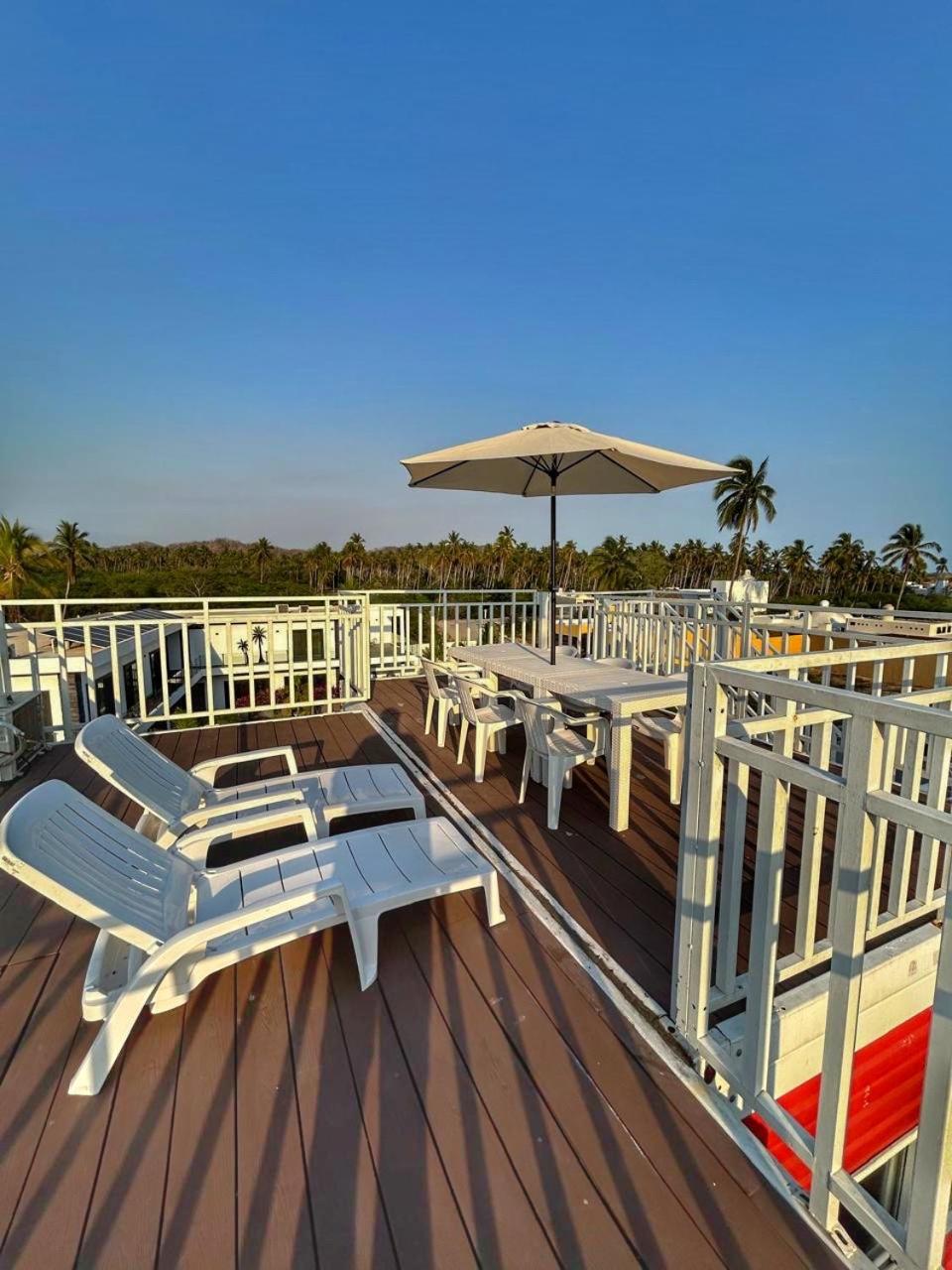 Departamento Kalahan, cerca de la playa
