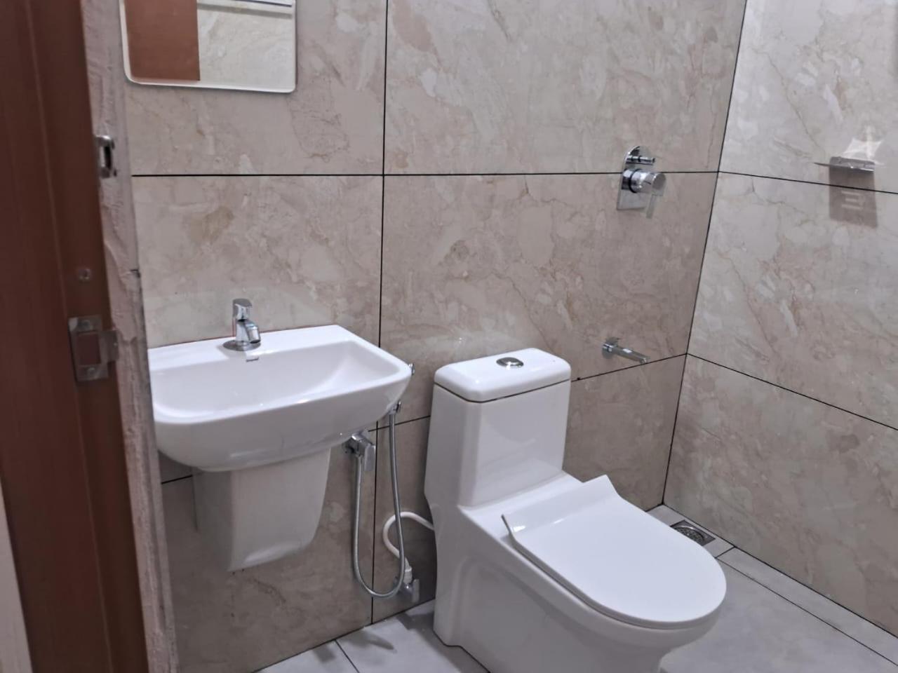 Photo 27