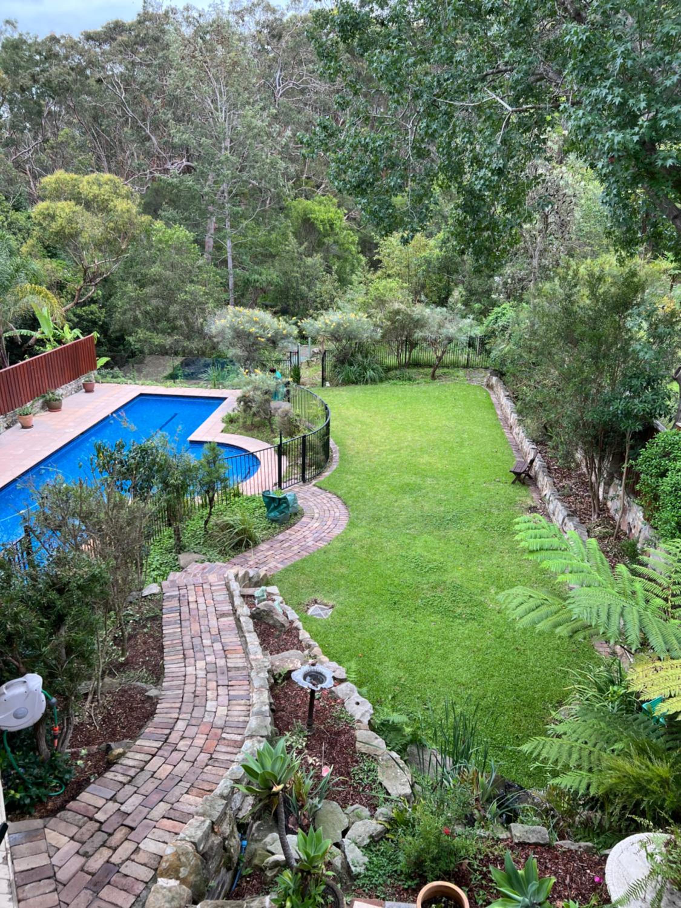 Poolside oasis - Sydney