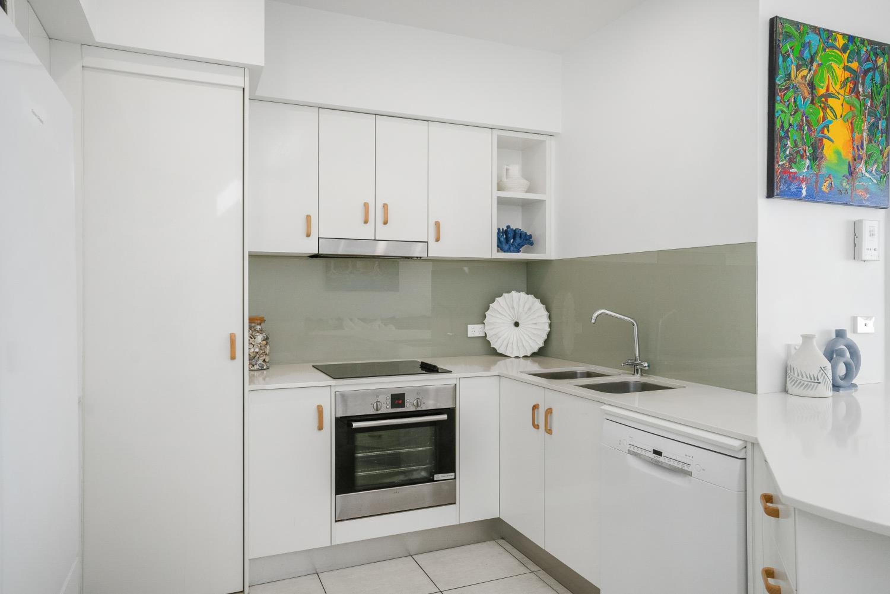 Lennox Head Waves Beachfront Penthouse