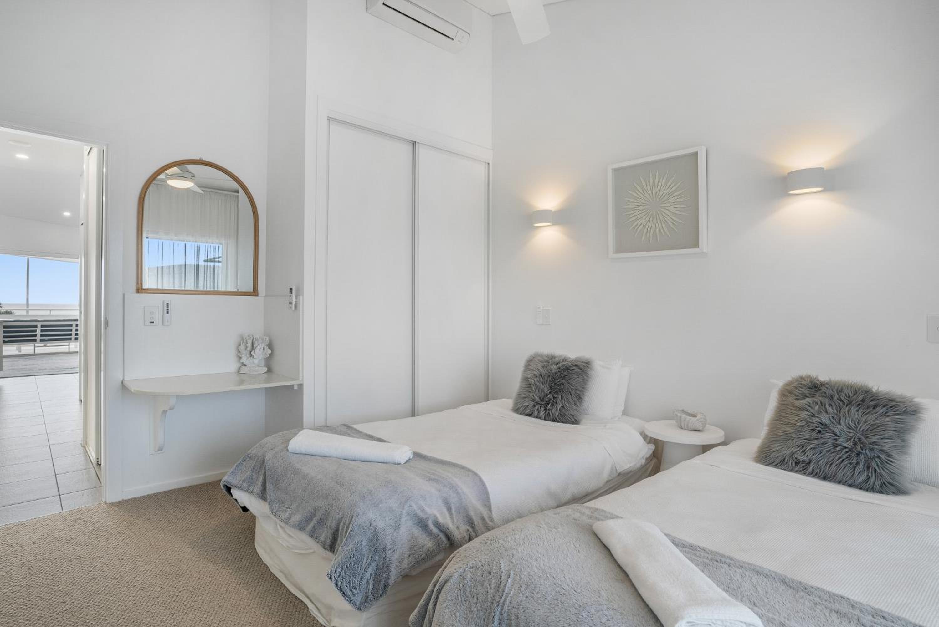 Lennox Head Waves Beachfront Penthouse
