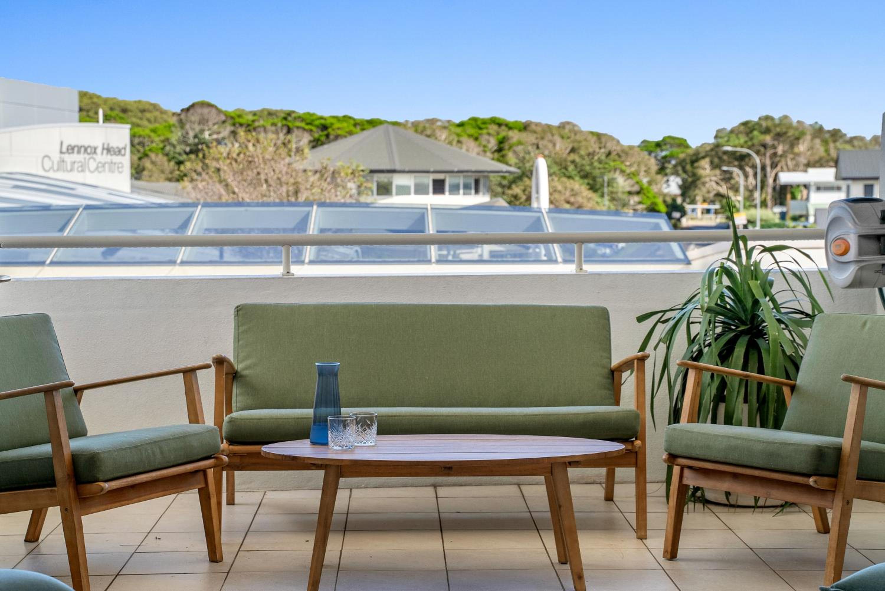Lennox Head Waves Beachfront Penthouse