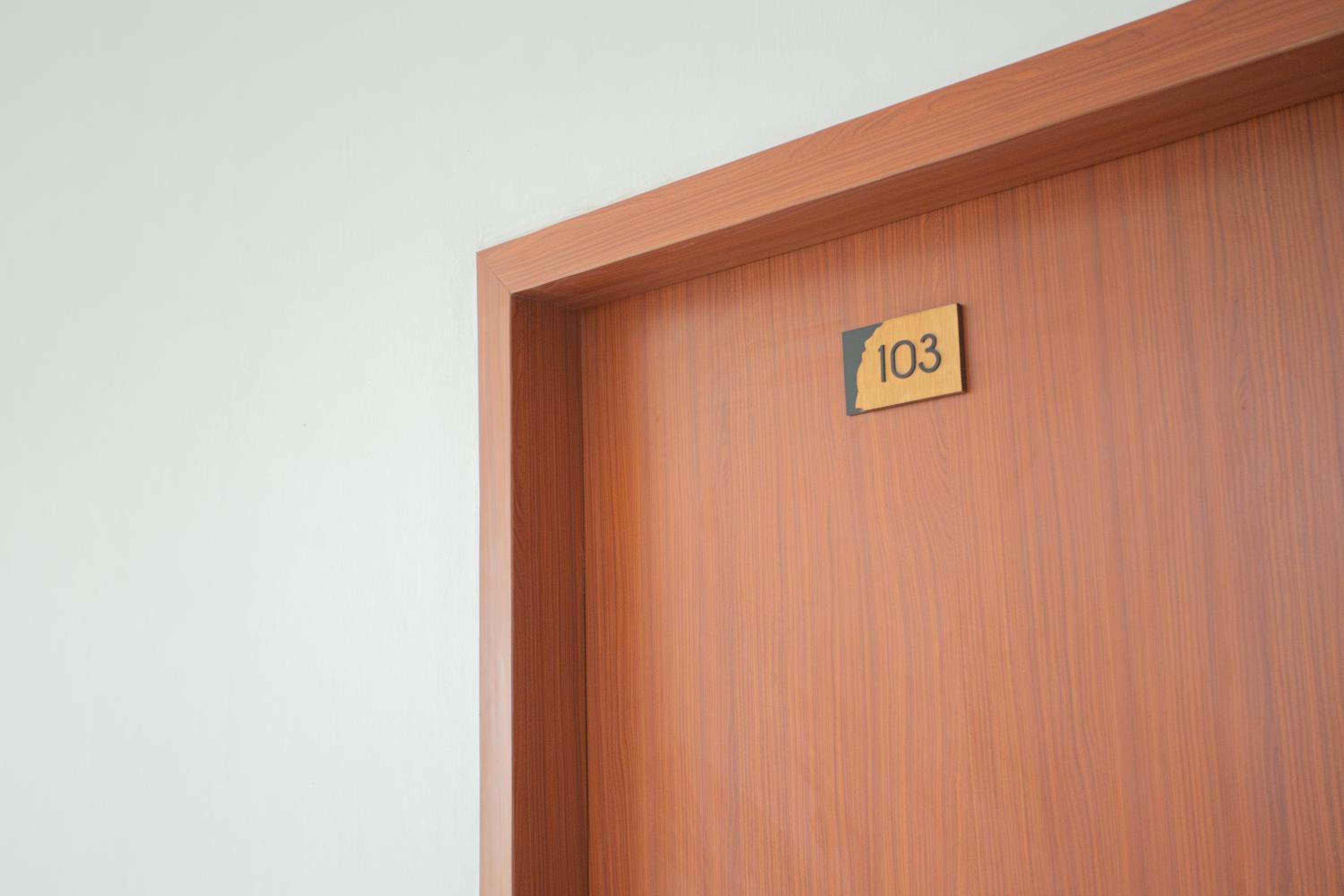 De Luna Guest House