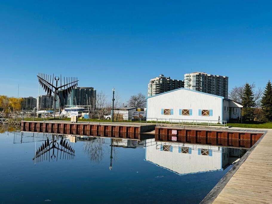 Shanty Bay Waterfront Gateway