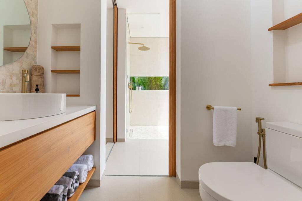 Villa Nilu Seaside by Pura Homes