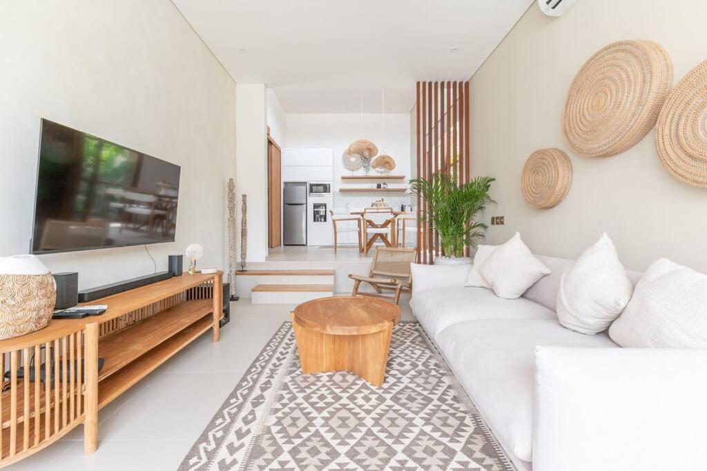 Villa Nilu Seaside by Pura Homes