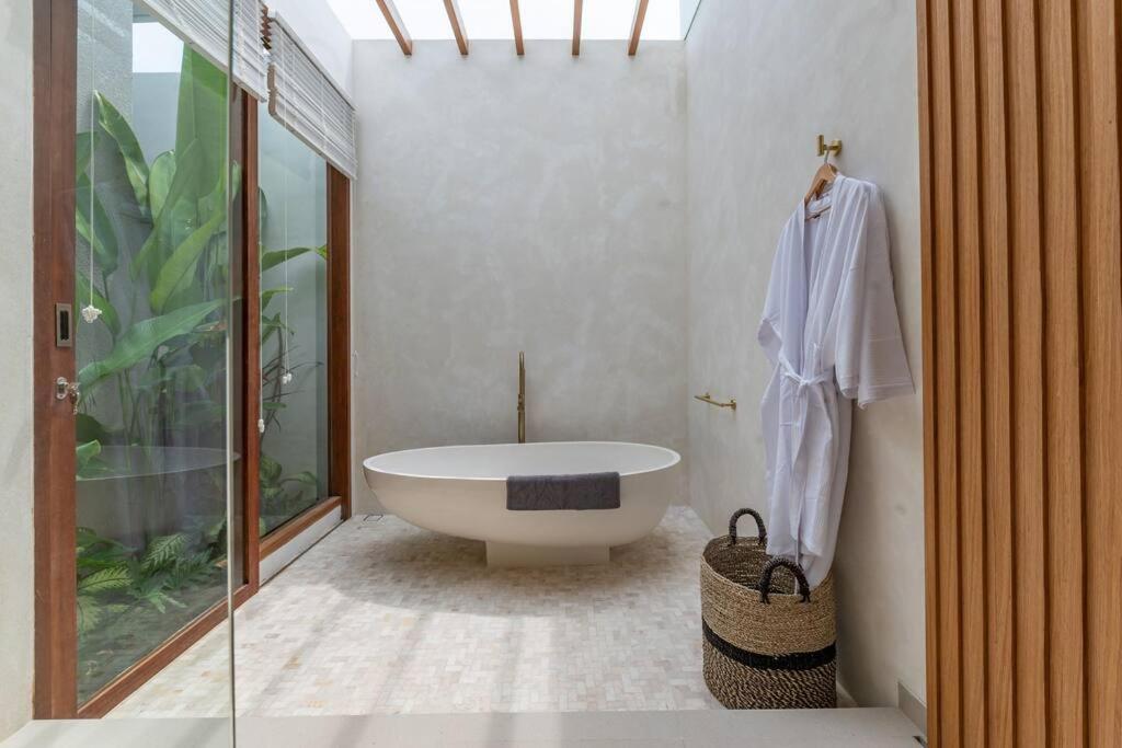 Villa Nilu Seaside by Pura Homes