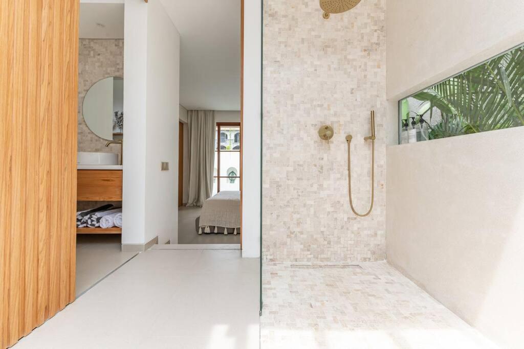 Villa Nilu Seaside by Pura Homes