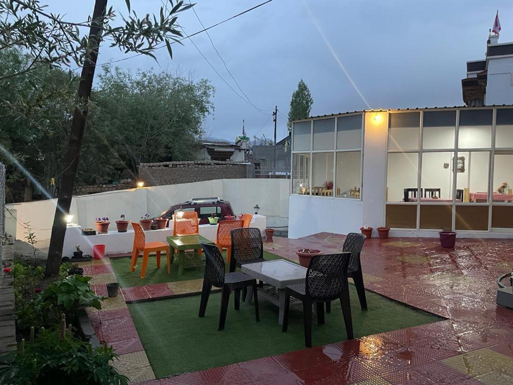 Basera Inn