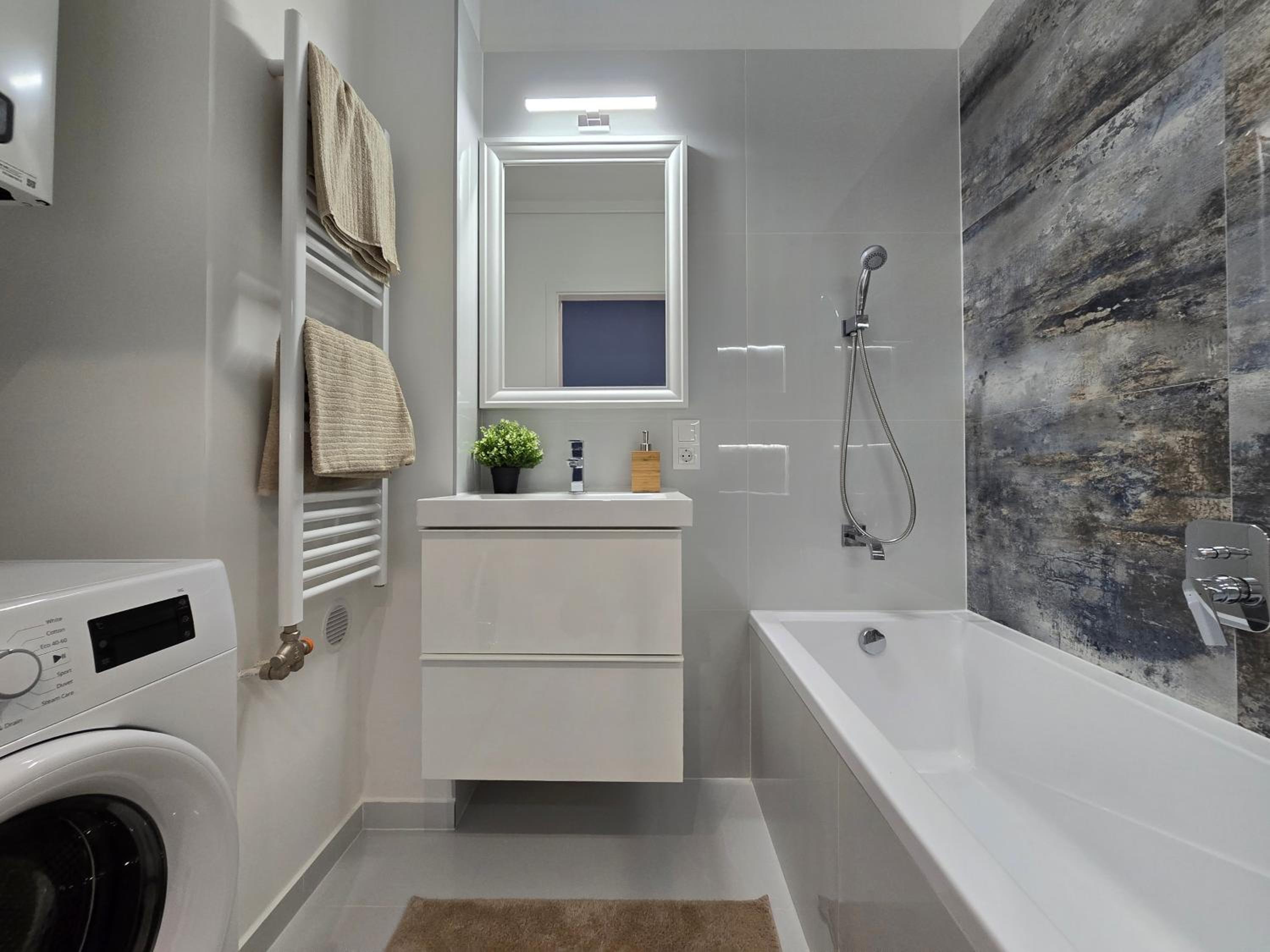 Cozy Haven Budapest- Quiet Family Apartment with AC and Smart Tv view 3