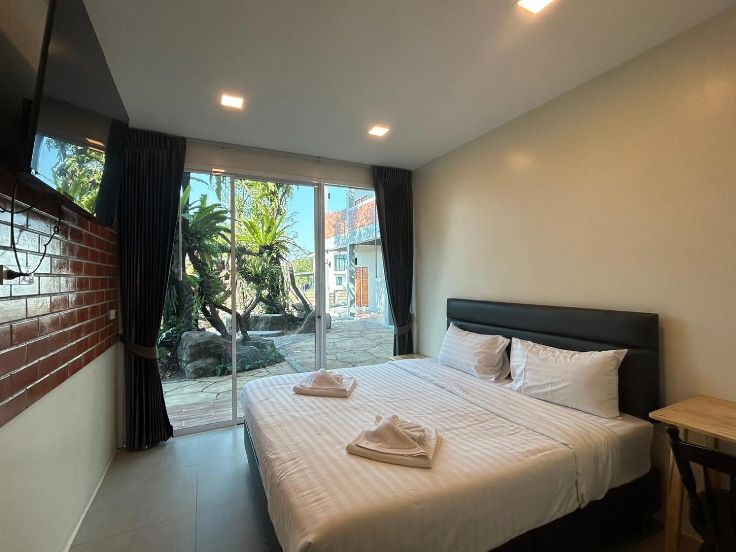 Uthaithani Resort, photo 41