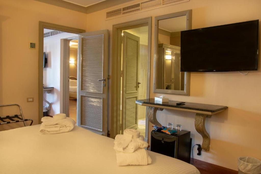 Paradise Inn Beach Resort — photo 144