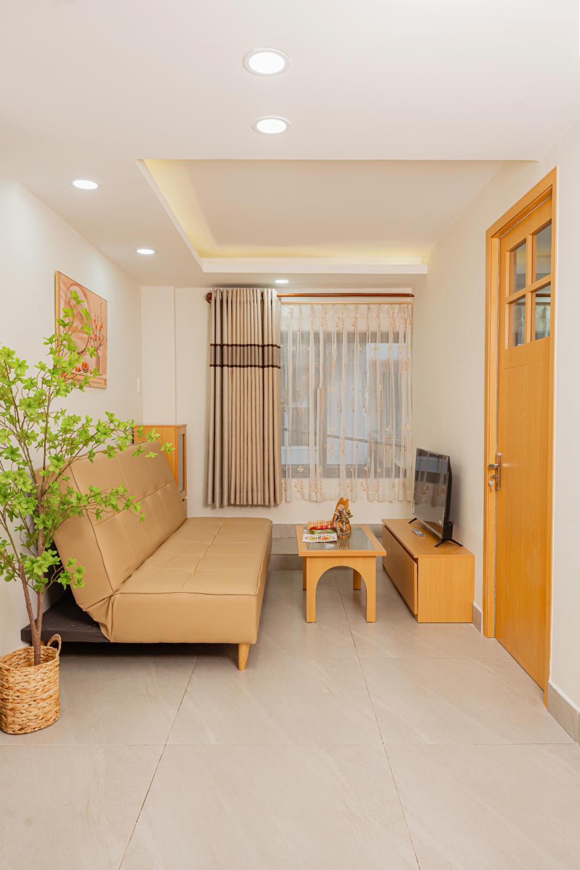 Calme Saigon Home