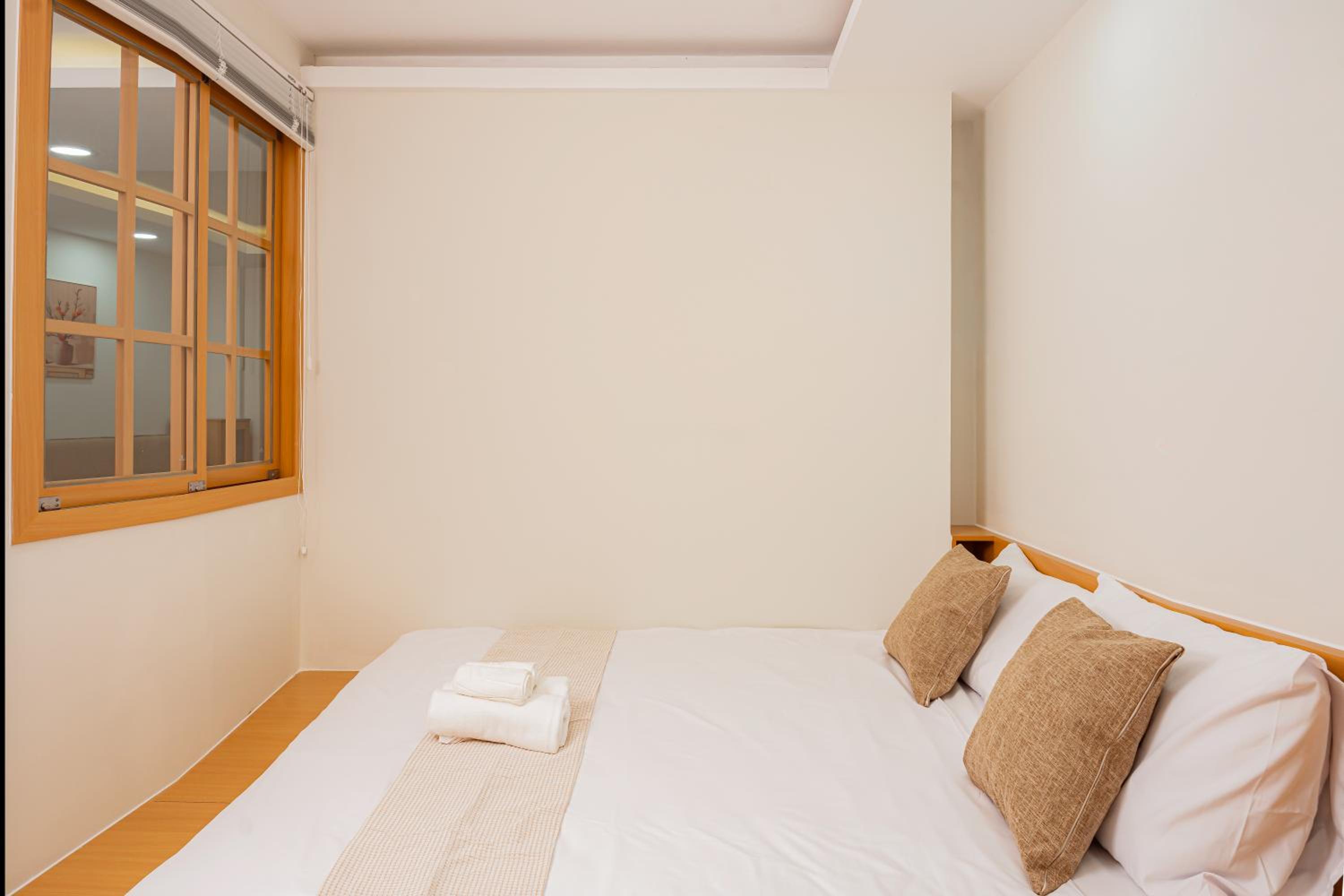 Calme Saigon Home