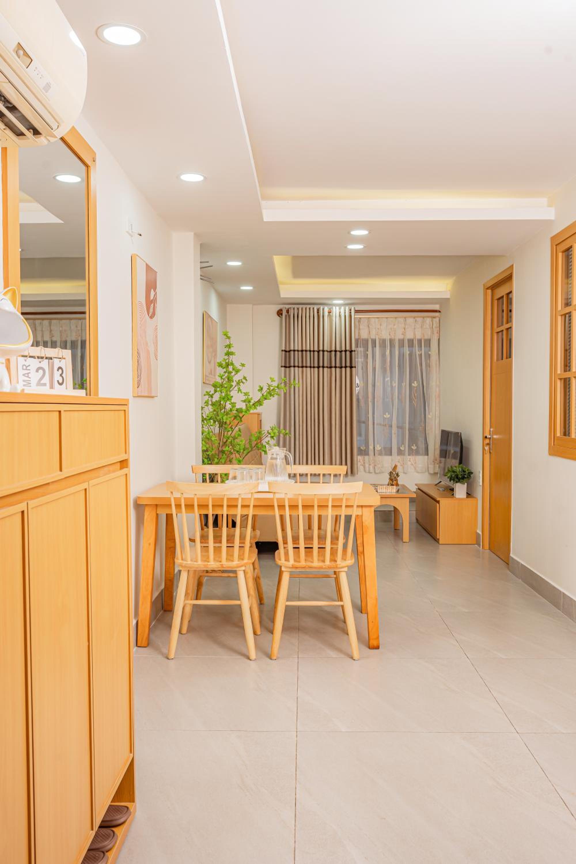 Calme Saigon Home