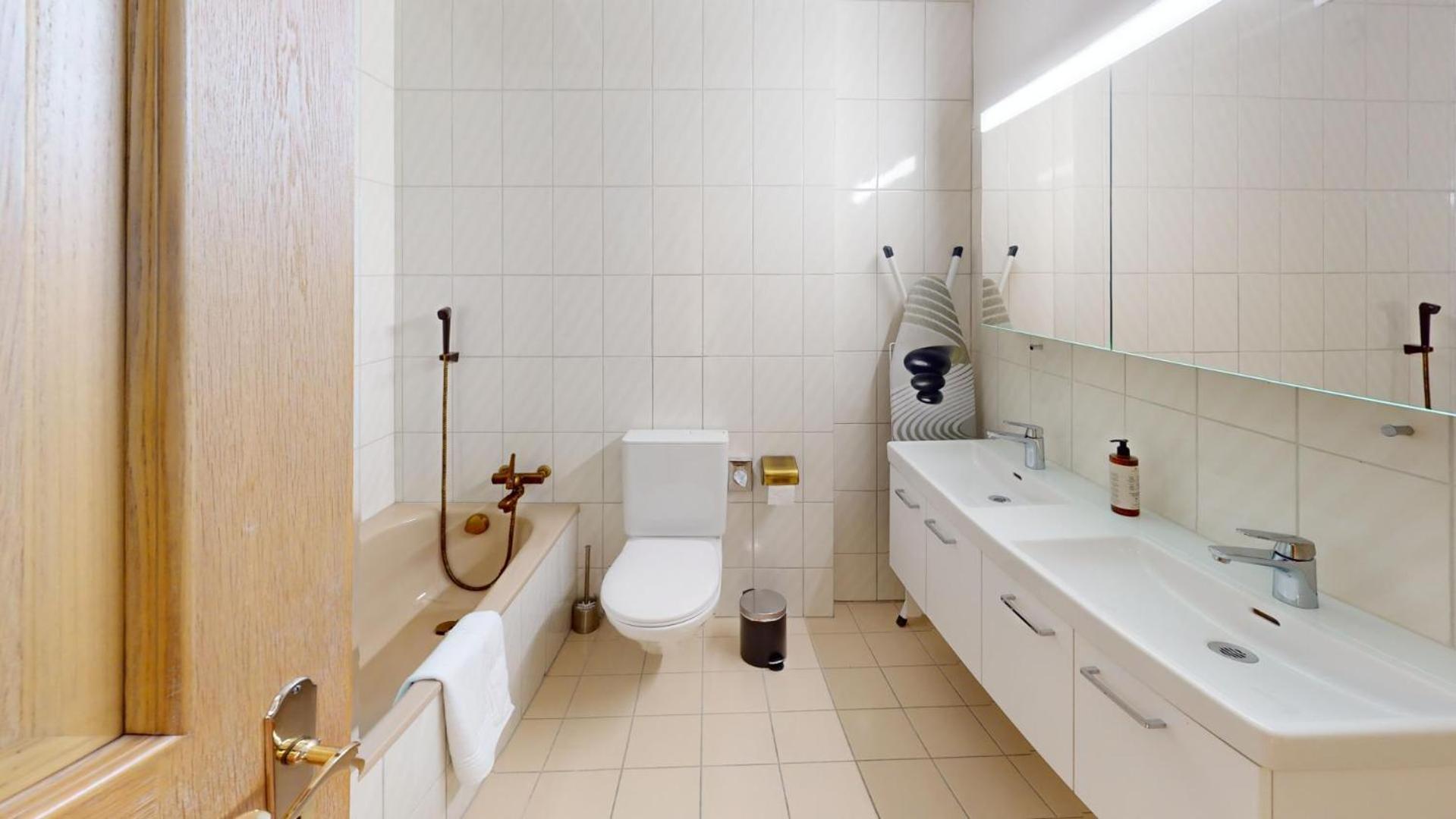 Chur Vacations - Zentrale 5,5 Zimmer Wohnung fur bis zu 8 Personen - Property Image 3