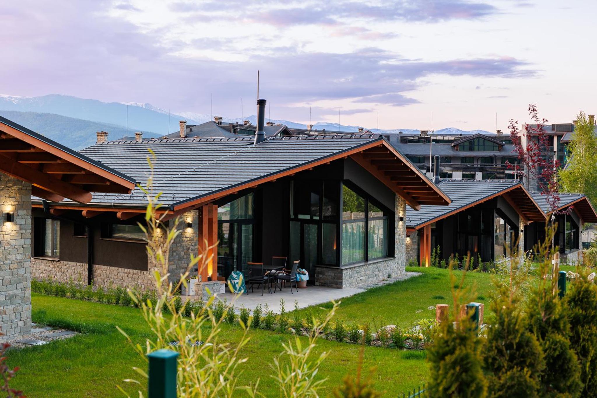 Local Stay Villas