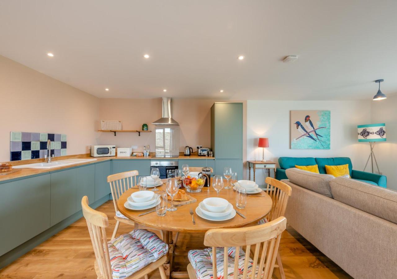 3 Bed in Abbotsham oc-g28820