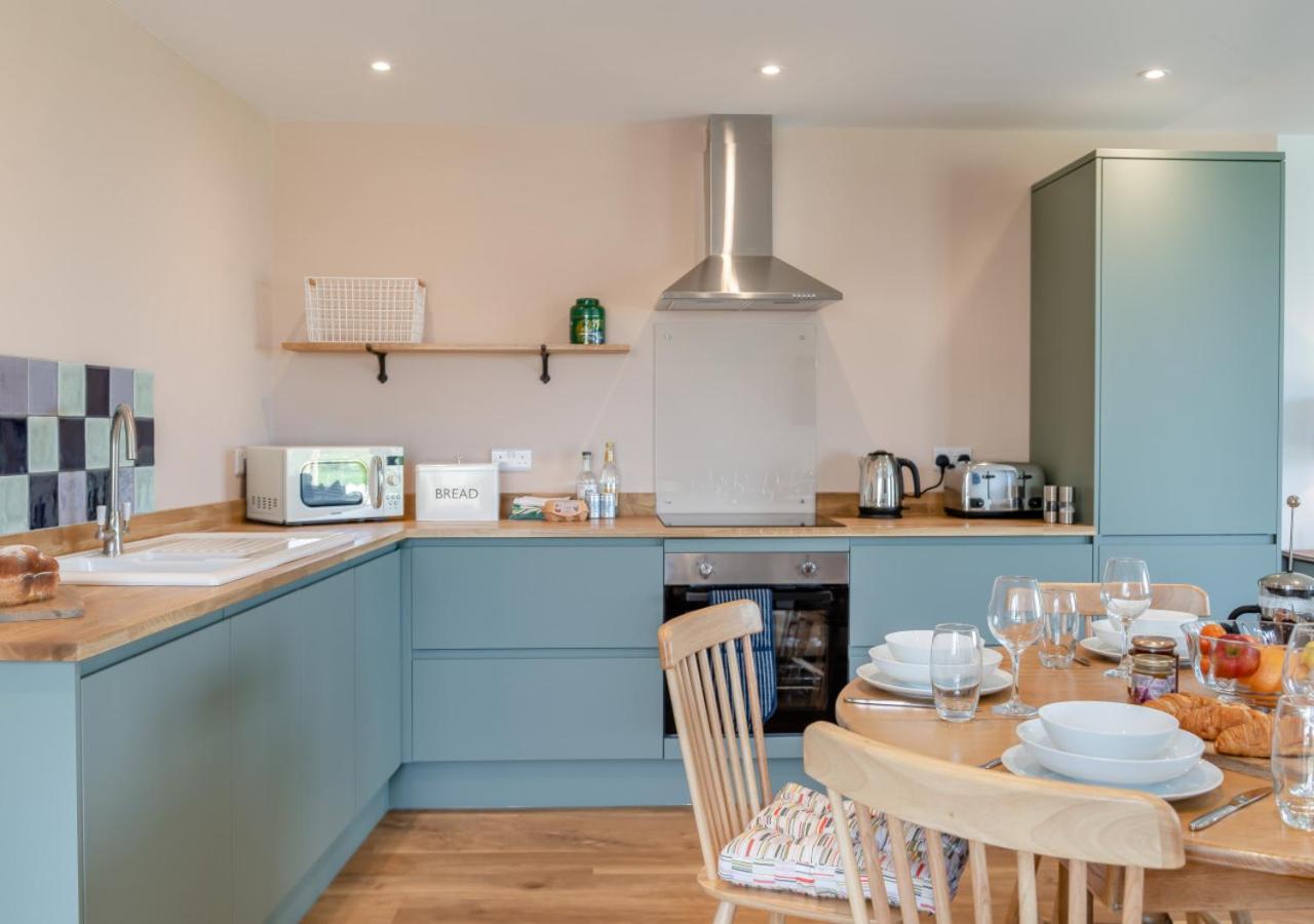 3 Bed in Abbotsham oc-g28820