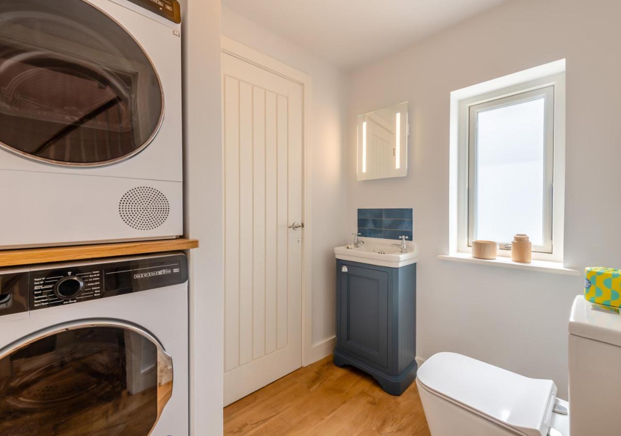 3 Bed in Abbotsham oc-g28820