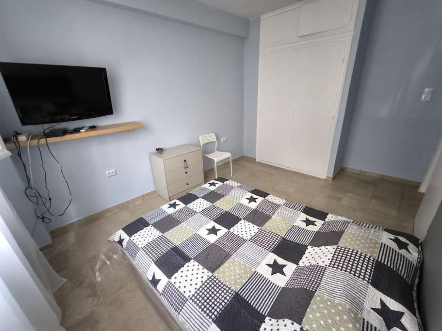Apartment 50 meters from the beach view 3
