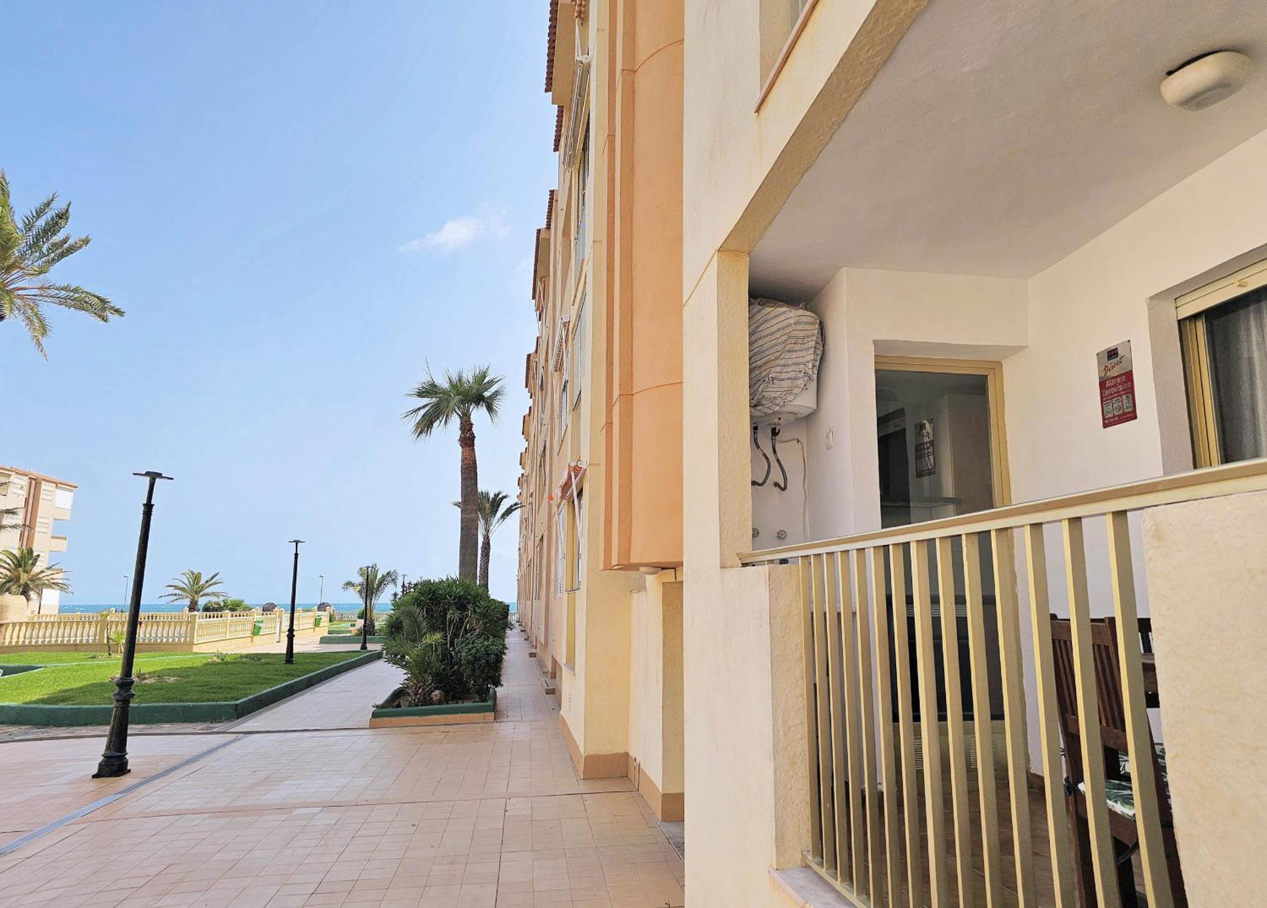 Apartamento en La Manga El Oasis
