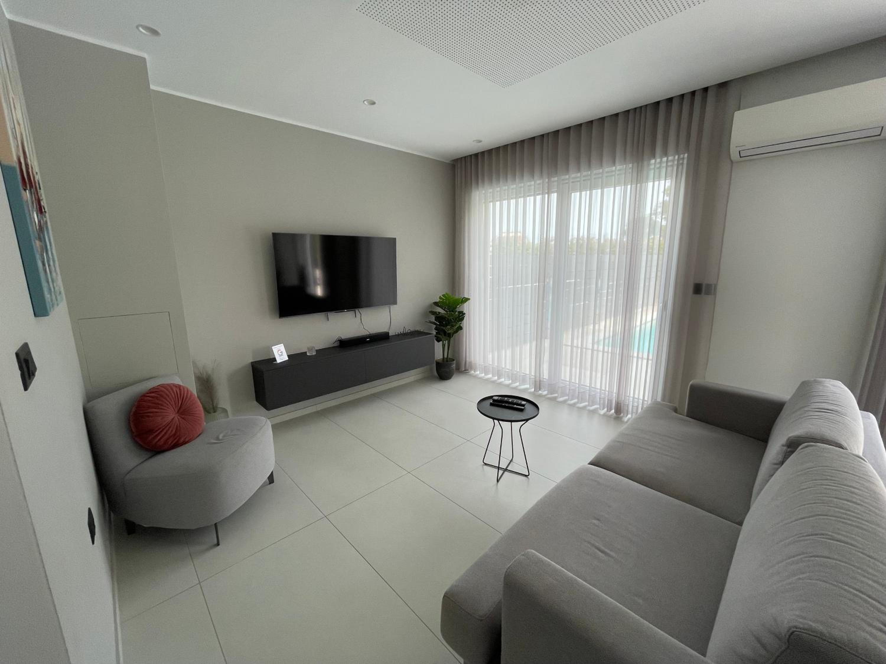 Villa JOKA with heated pool and huge roof top terrace view 2