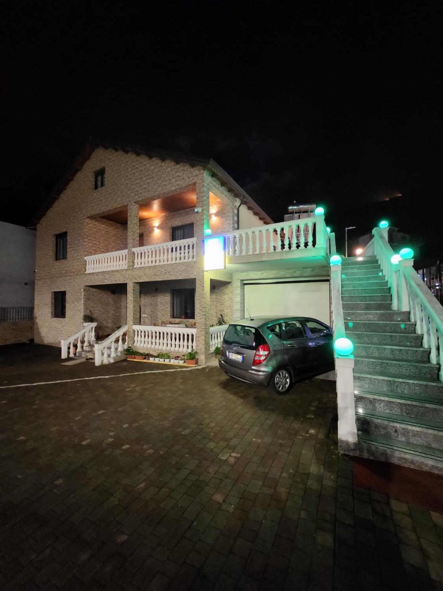 HOTEL Casa Vacanze SHIROKE