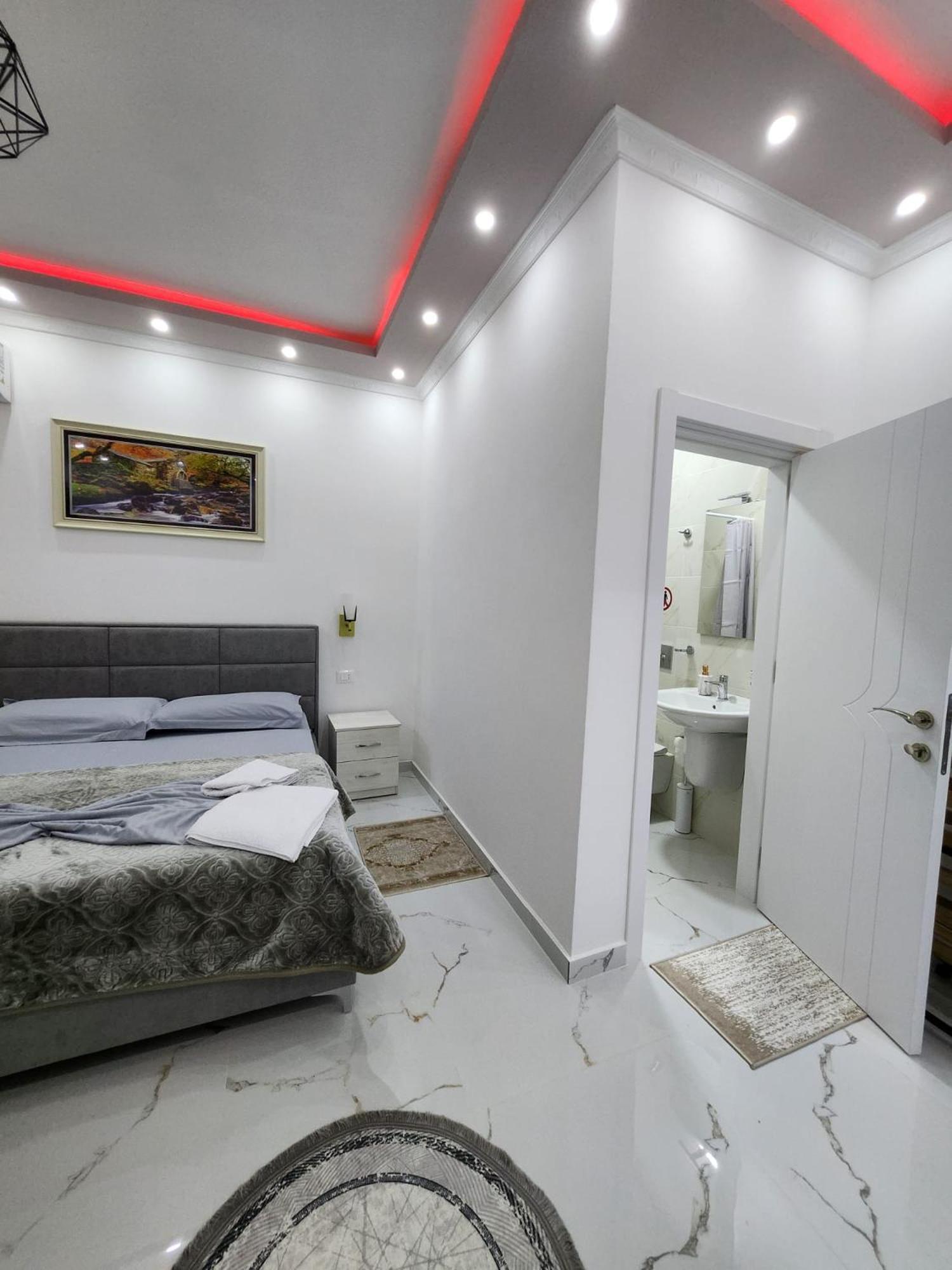 HOTEL Casa Vacanze SHIROKE