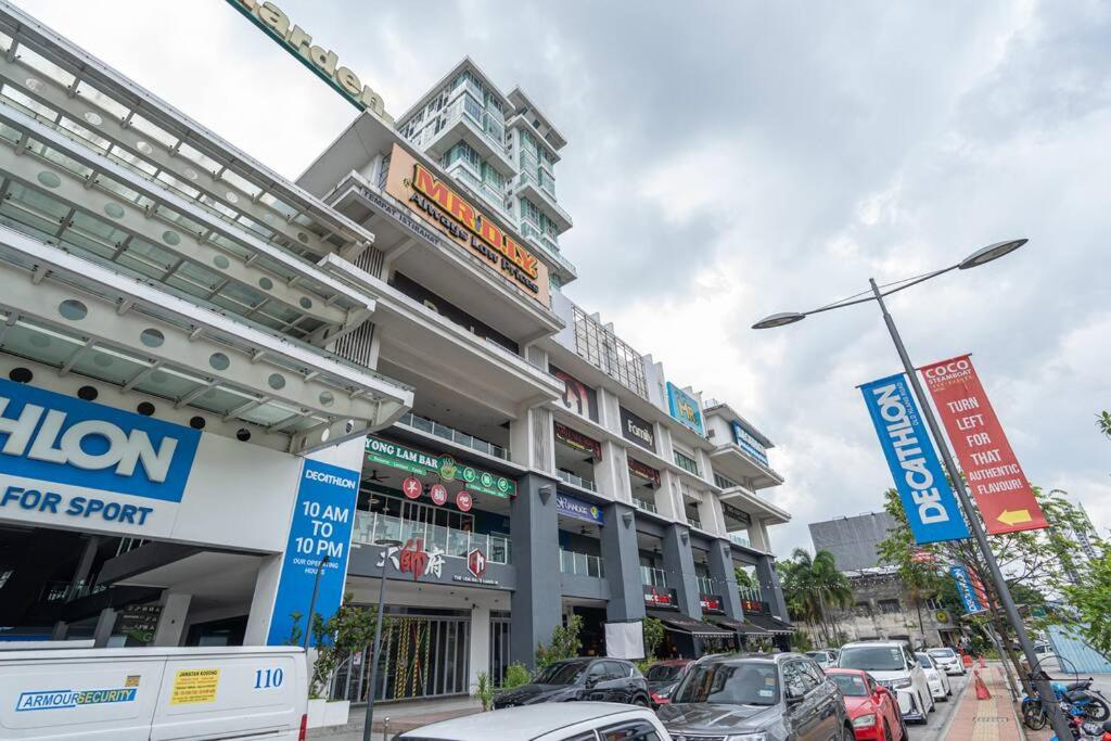 Lines Design Scott Garden #Mid Valley Megamall