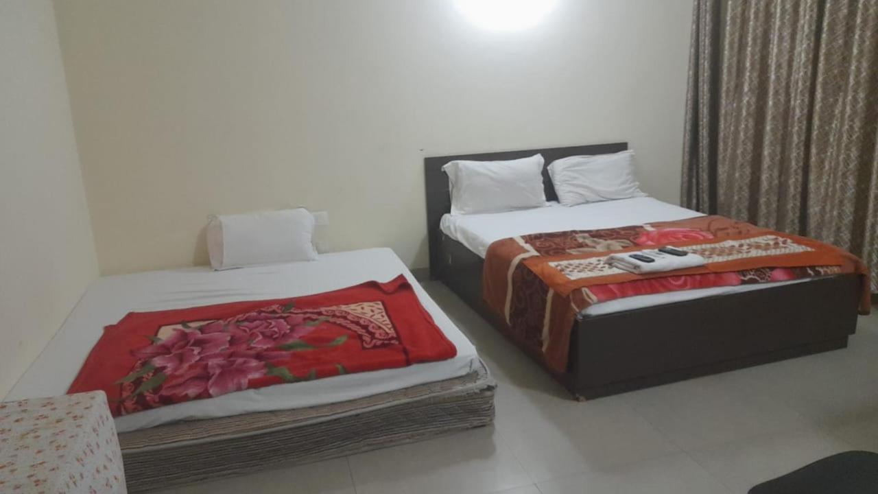 KRISHNA 1 BHK Palace Omaxe