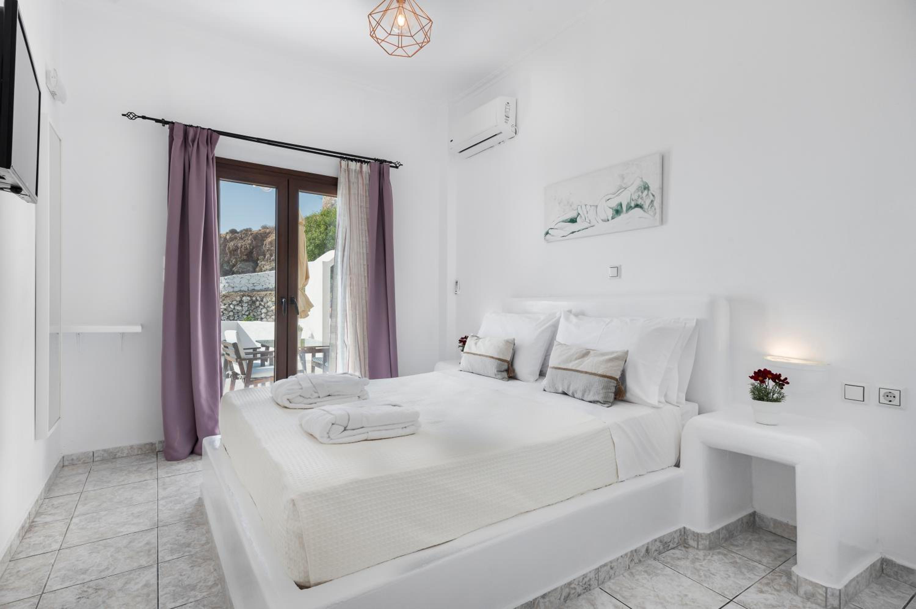 Dream Villa Santorini