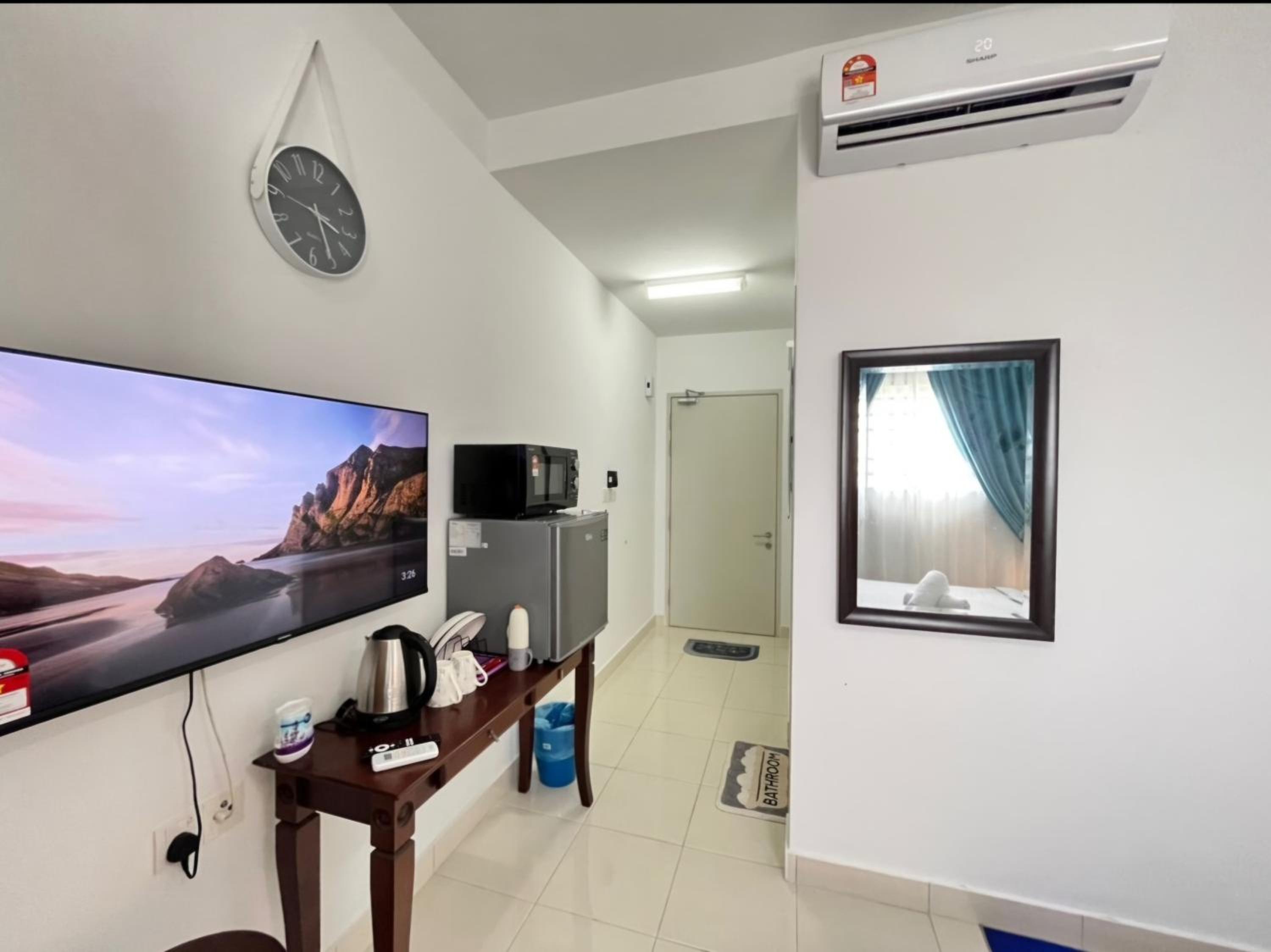 ER Studio Room Nearest KLIA view 2