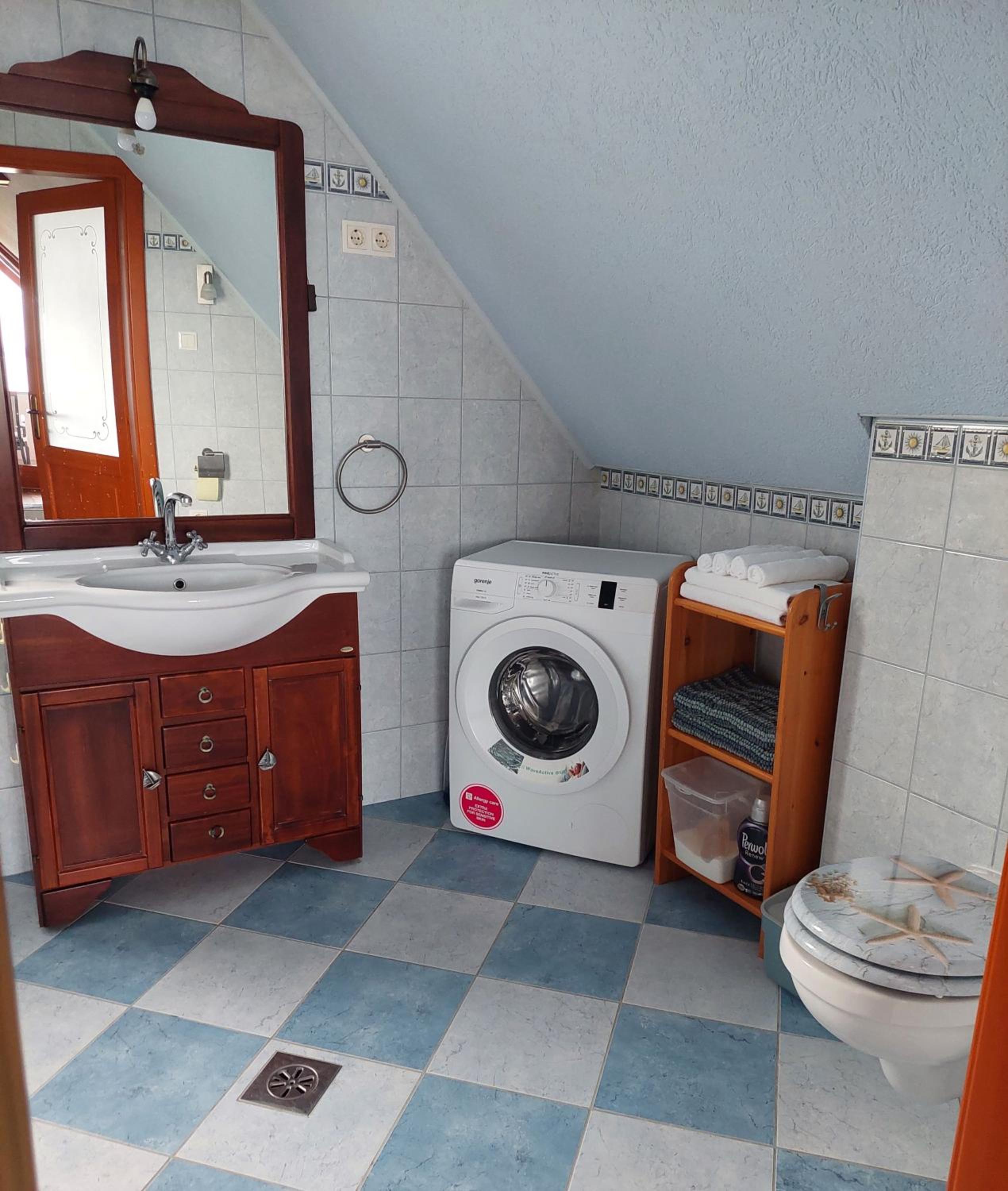 Photo 45