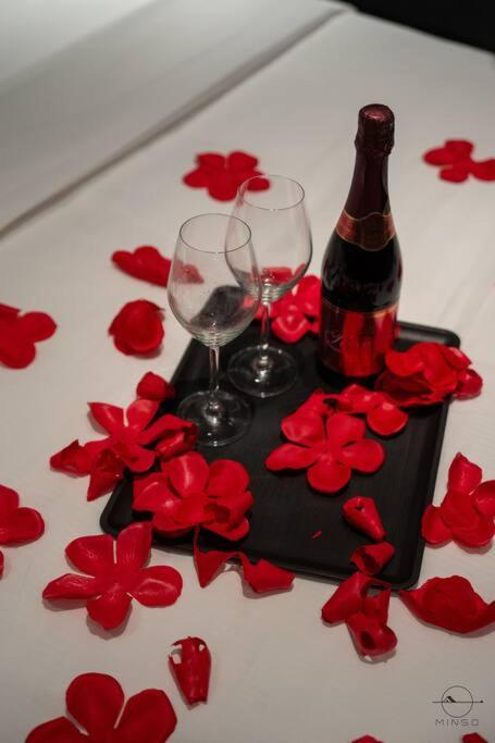 Romantic Homestay JB #Bathtub #Couple #Mood